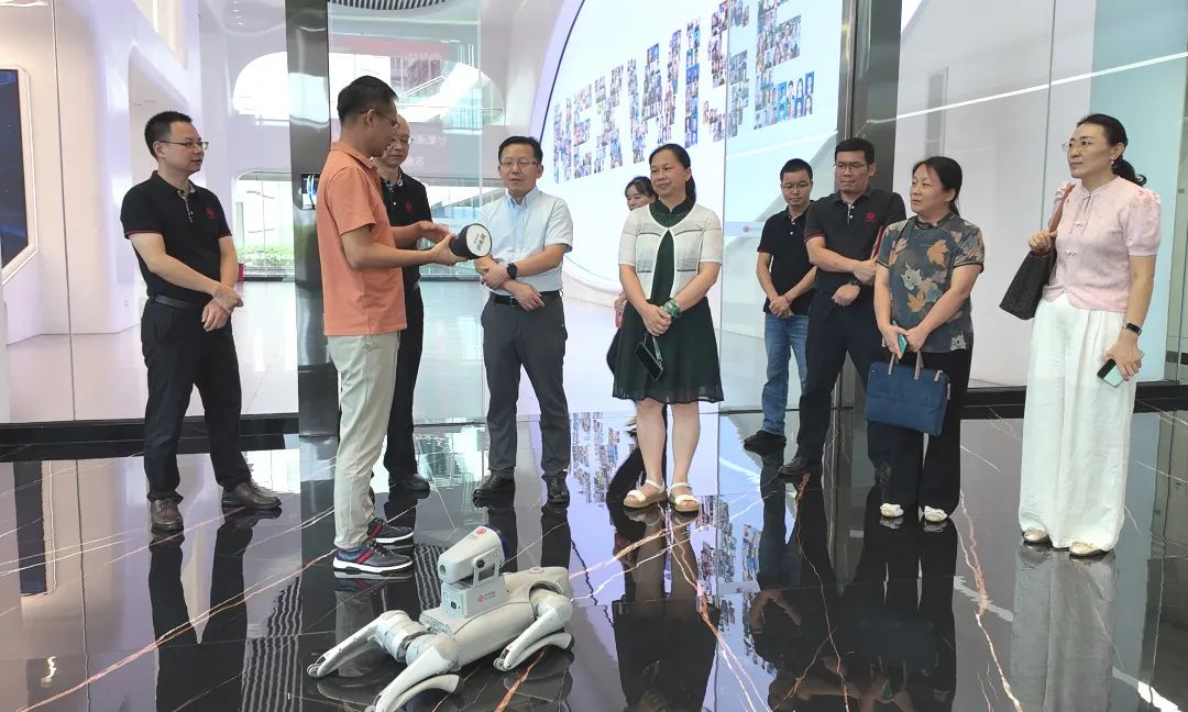 1753251371412 640 (36)